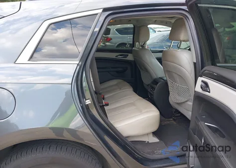 2013 Cadillac Srx Luxury Collection z USA, uszkodzony, nr VIN 3GYFNCE35DS520932